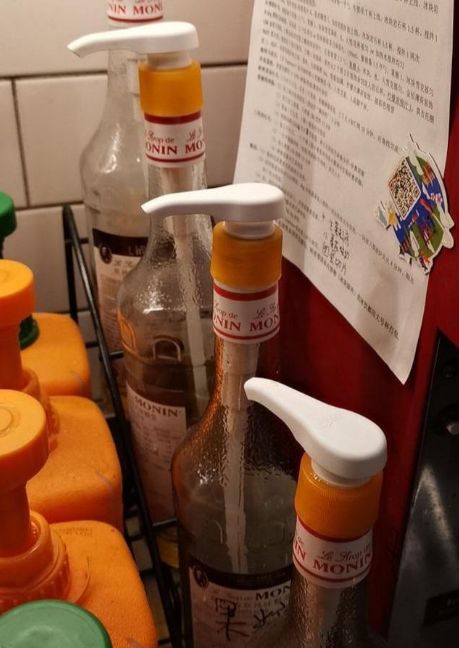 给外卖小哥送咖啡，一杯温暖的力量