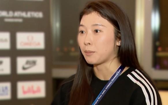 吴艳妮60米栏8秒10，速度与梦想的完美融合
