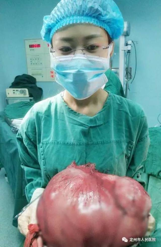 女子爱生闷气子宫里长了8个瘤，情绪与健康之间的警示