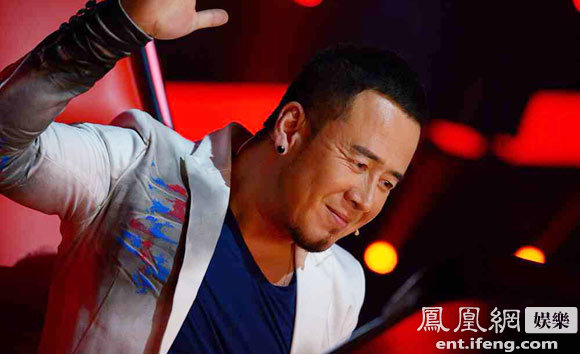 揭秘综艺节目模仿杨坤的现象，谁成为了模仿的焦点？