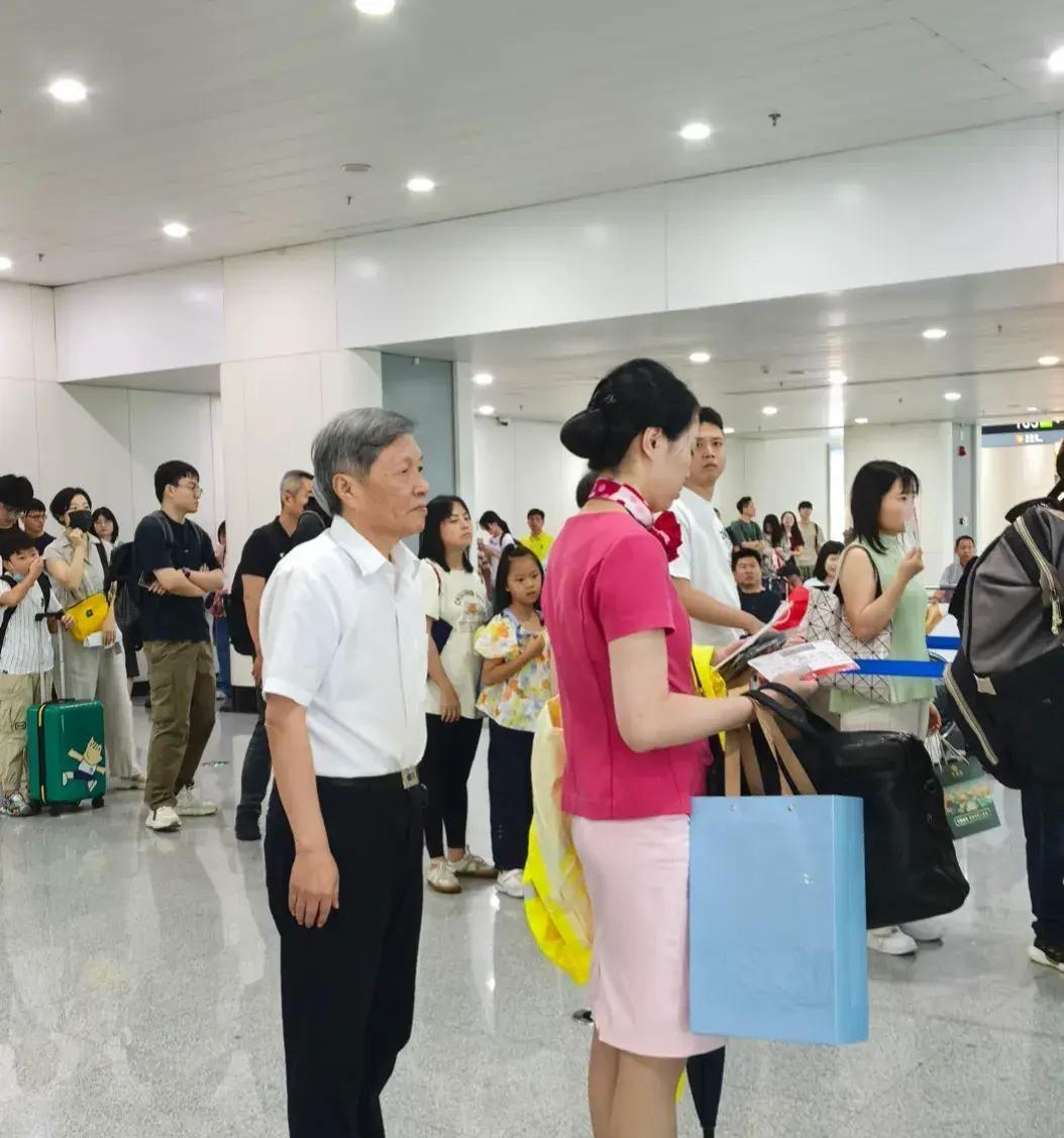 曹德旺与王树国共谈福耀科技大学，梦想照进现实的新征程