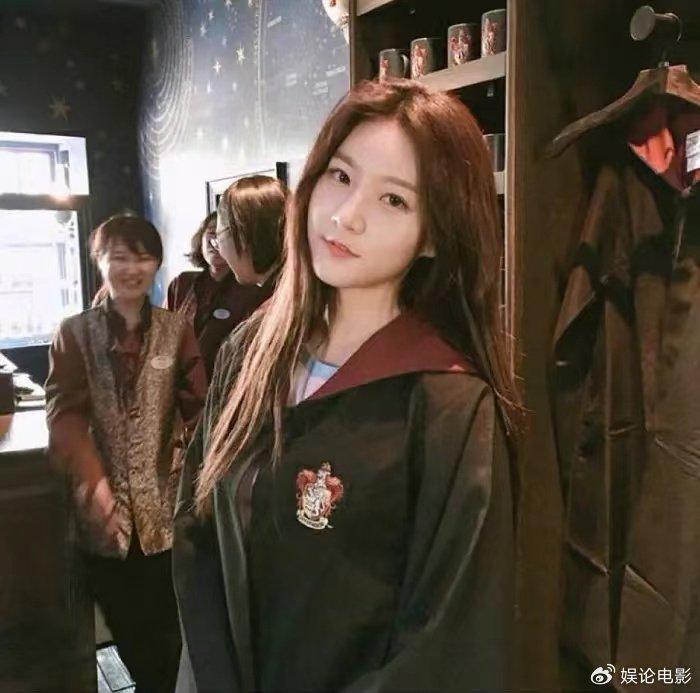 金赛纶妈妈公开金秀贤脱裤洗碗照，一窥背后的故事