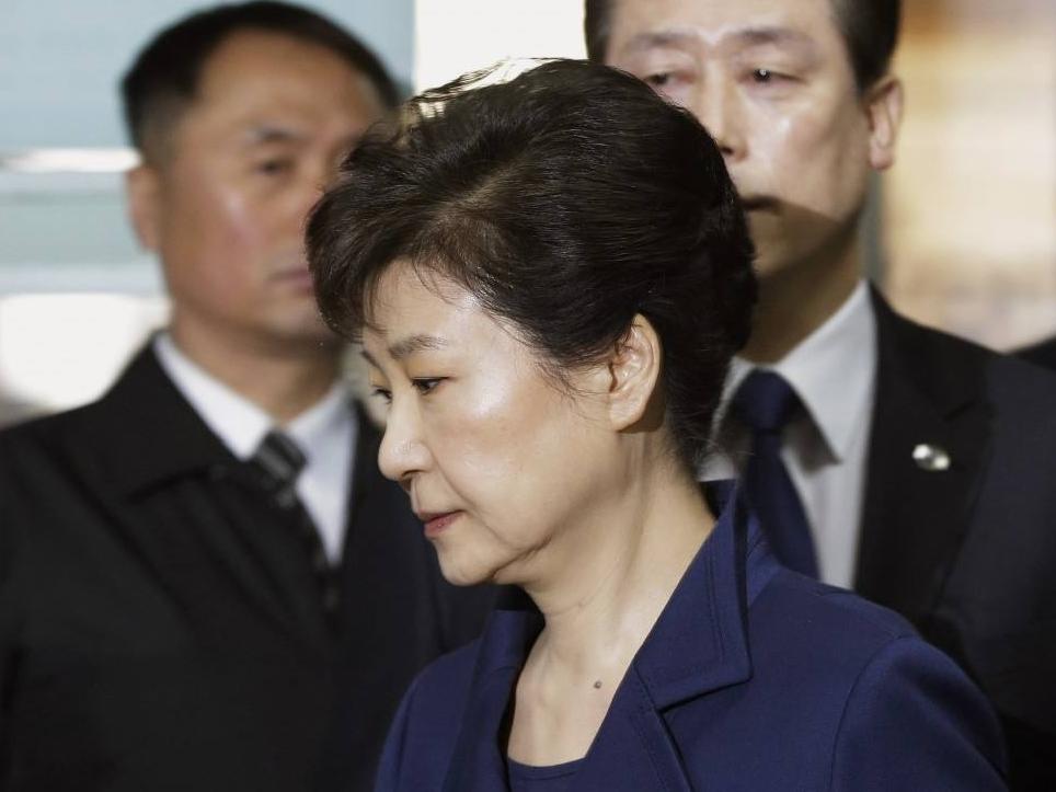 韩演员天价片酬背后的税务风波，被追缴的70亿税揭秘