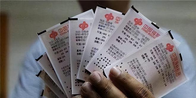 上海小伙买彩票中3.15亿，幸运降临，人生逆袭