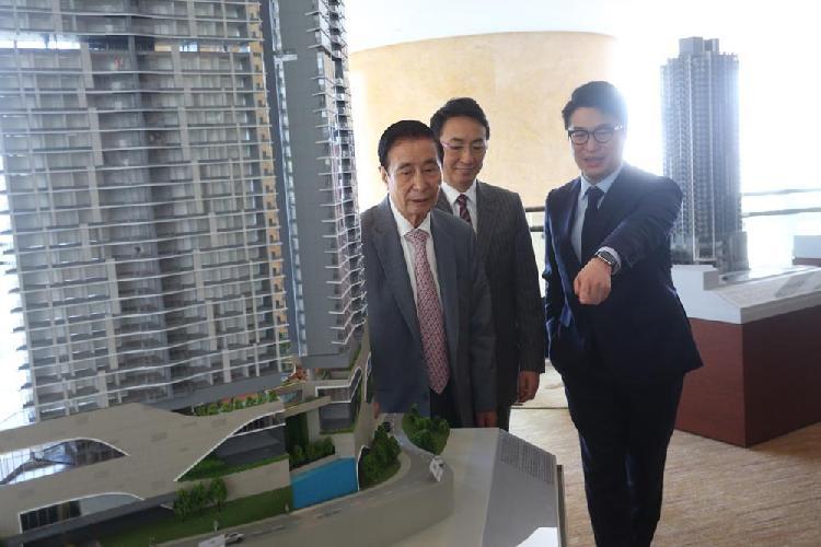李嘉诚与李兆基，商业巨头的恩怨风云