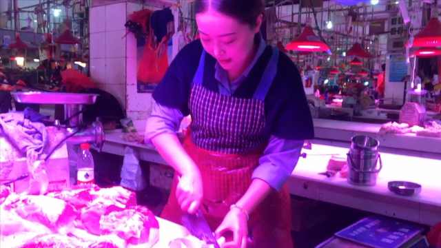辞月薪8千工作卖猪肉，一场人生的重新定位与抉择