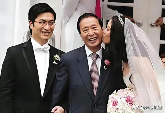 李兆基与李嘉诚，商业巨头的交汇