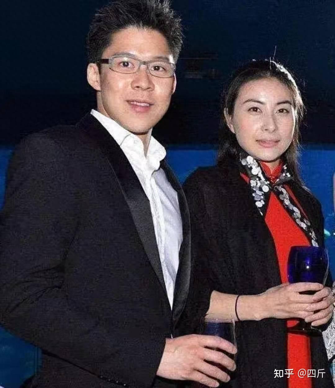 霍启刚终于承认——揭开神秘面纱的背后