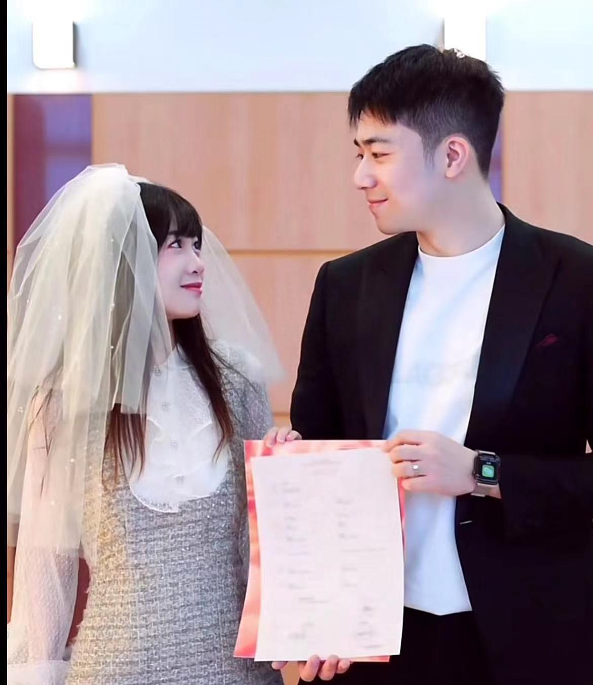 特步董事长老婆，背后的故事与影响力