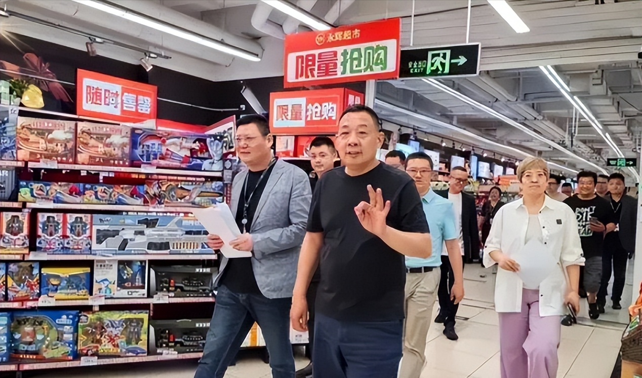 揭秘胖东来，他是谁？为何如此引人关注？