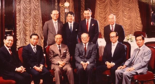 香港曾经四大家族，历史、影响与现代洞察