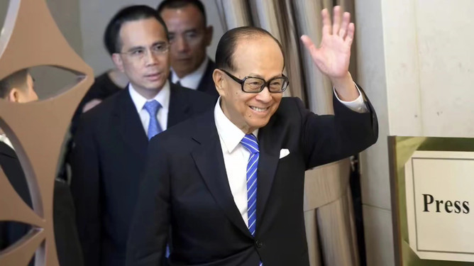 李嘉诚港口在哪里，探寻长江港口的传奇故事