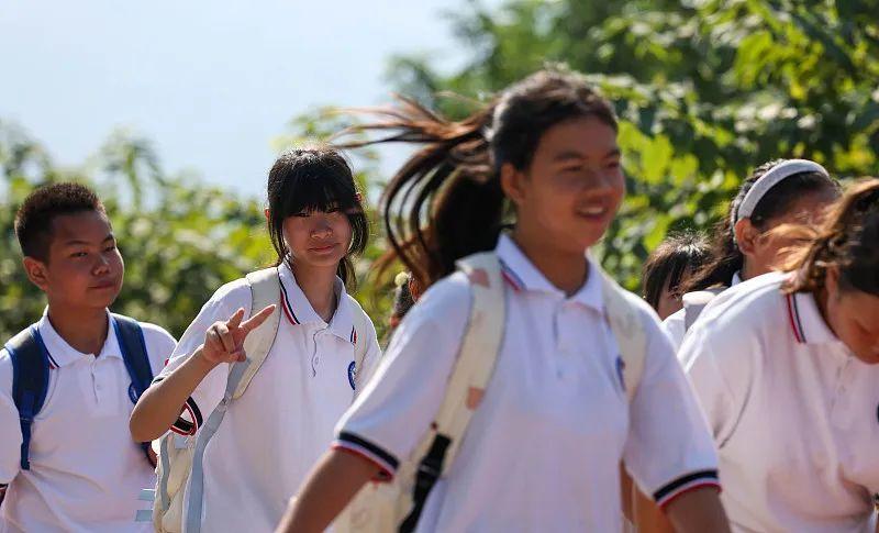 北大学者，低收入人群确实需要发钱
