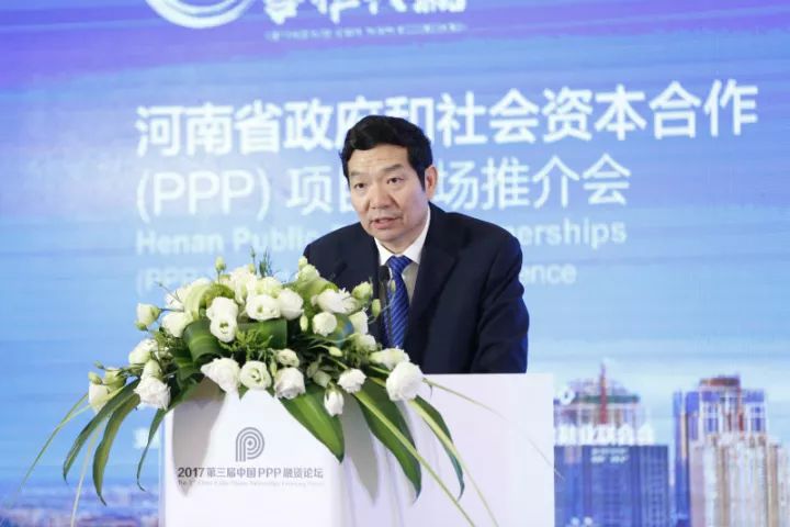 河南省财政局副局长，引领财政改革，助力地方经济腾飞