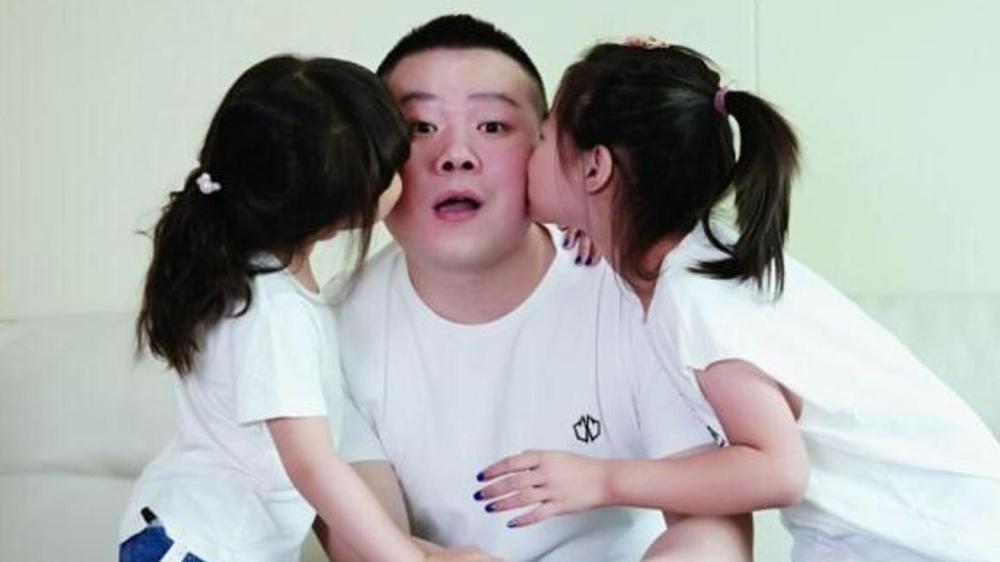 岳云鹏生日女儿跳舞，温馨瞬间成网络热门话题
