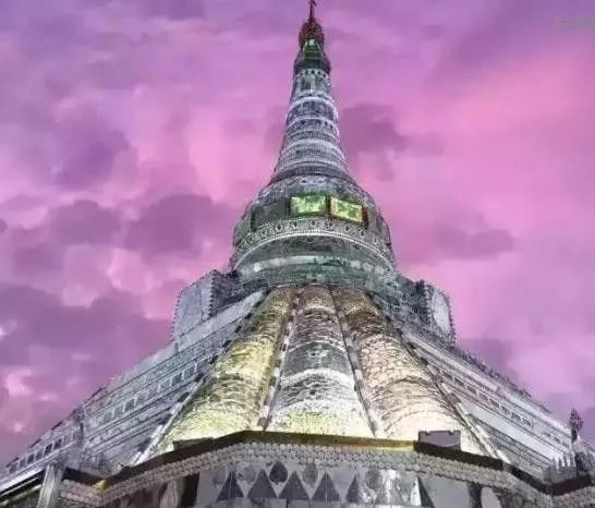 缅甸一清真寺坍塌事件，至少10人遇难，背后的故事令人深思