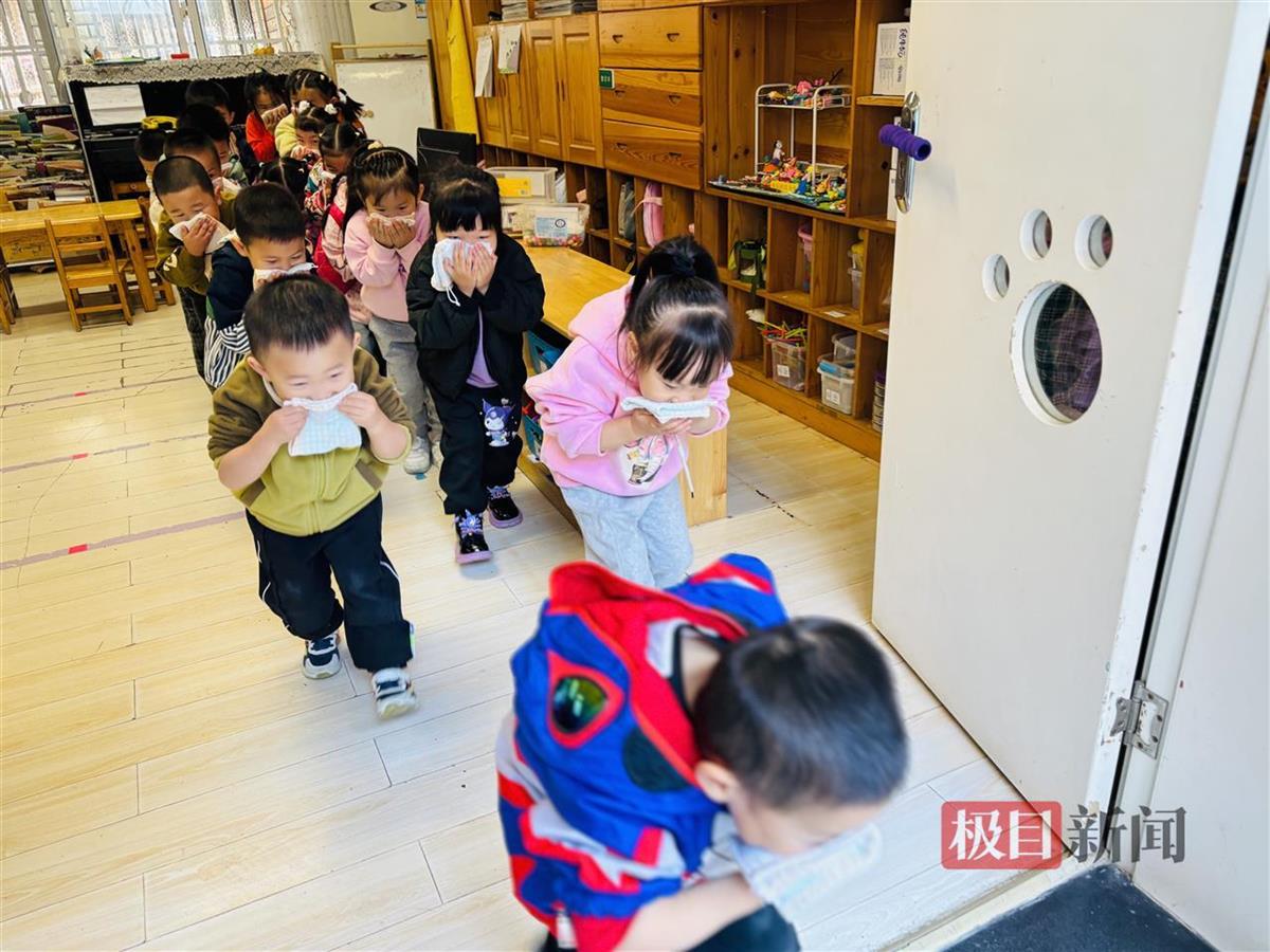 武汉一幼儿园的别样课堂，巡山成为课程主旋律，占比达70%
