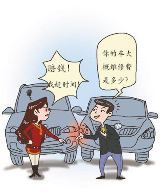 男子遭女子追骂事件揭秘，女子自称身份背后的真相