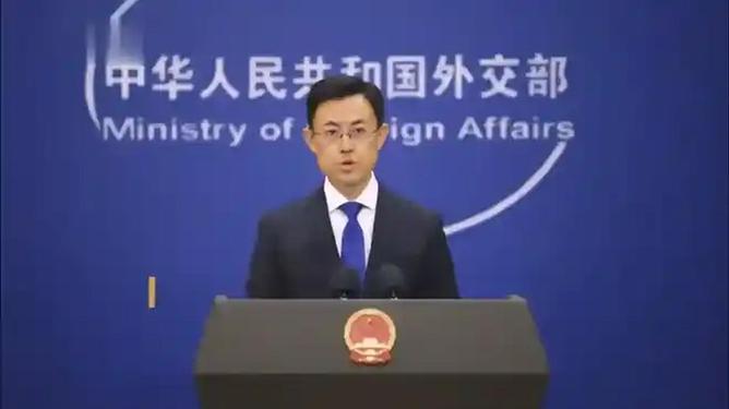 李嘉诚卖港口引发审查风波，外交部如何回应？