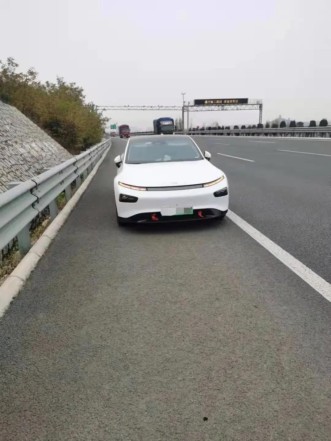 小鹏失速车主遇险，4S店回应赔积分事件深度解析