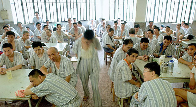 精神病院里的强制，理解、尊重与平衡之道
