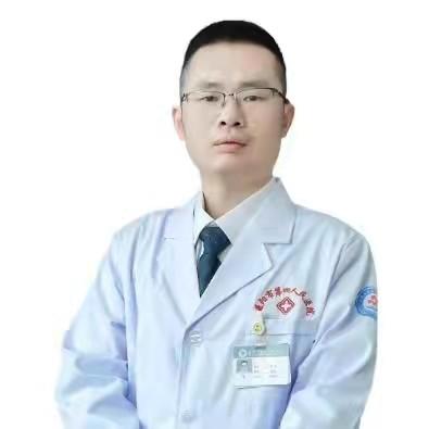 母亲遭遇车祸身亡，儿子的悲痛与呼唤