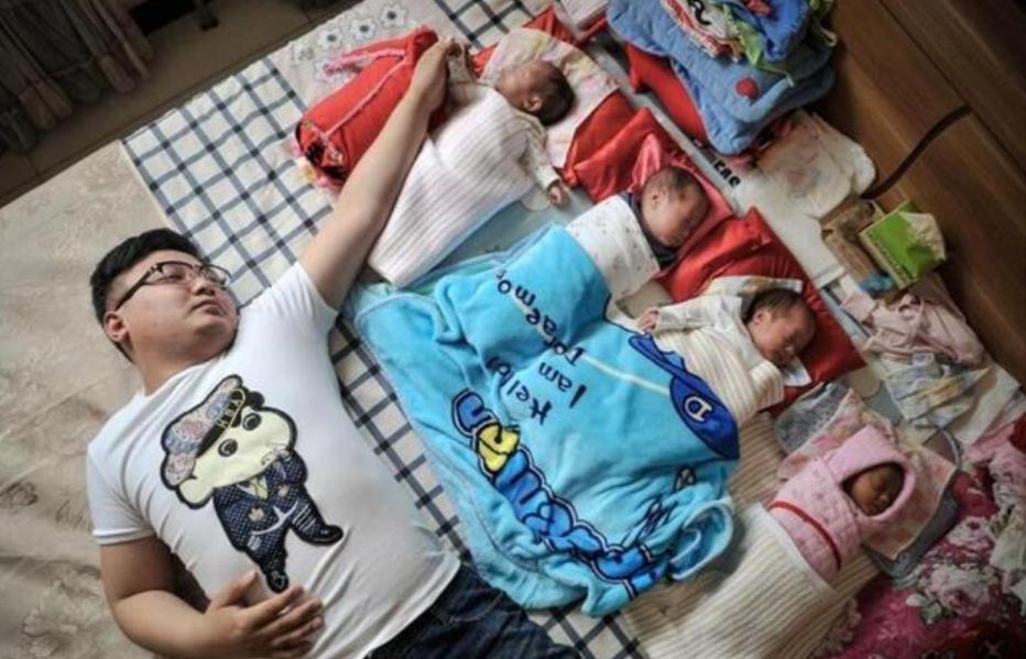 女子早产生下四胞胎仅存活两个孩子，生命的奇迹与挑战