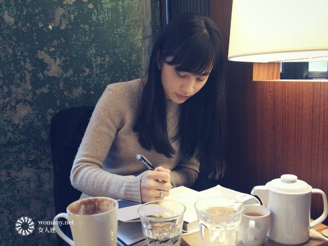女子整理表妹遗物意外发现老师性侵证据，揭开校园阴影的角落