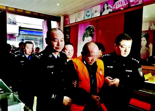 金店老板被害案，真相揭秘与深度解析