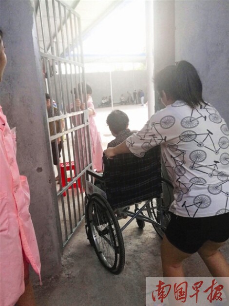 女子被恶意送入精神病院，揭示背后的真相与呼唤正义