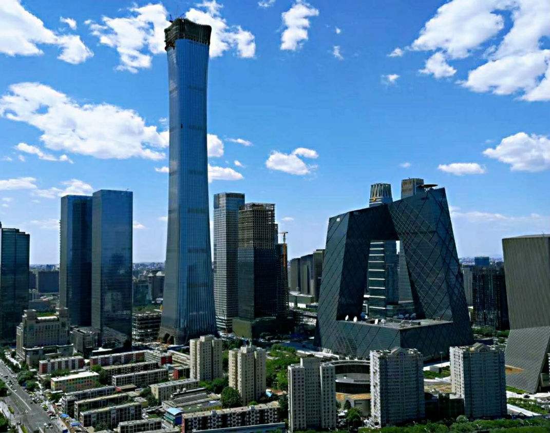北京高楼少，背后的故事与思考