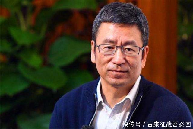 白岩松点评关税战，贸易冲突背后的复杂博弈