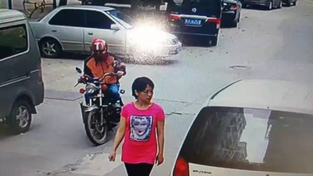 景德镇车祸遇难者家属深陷悲痛，已患重度抑郁
