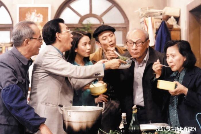 编辑部里的牛大姐与演员们的故事