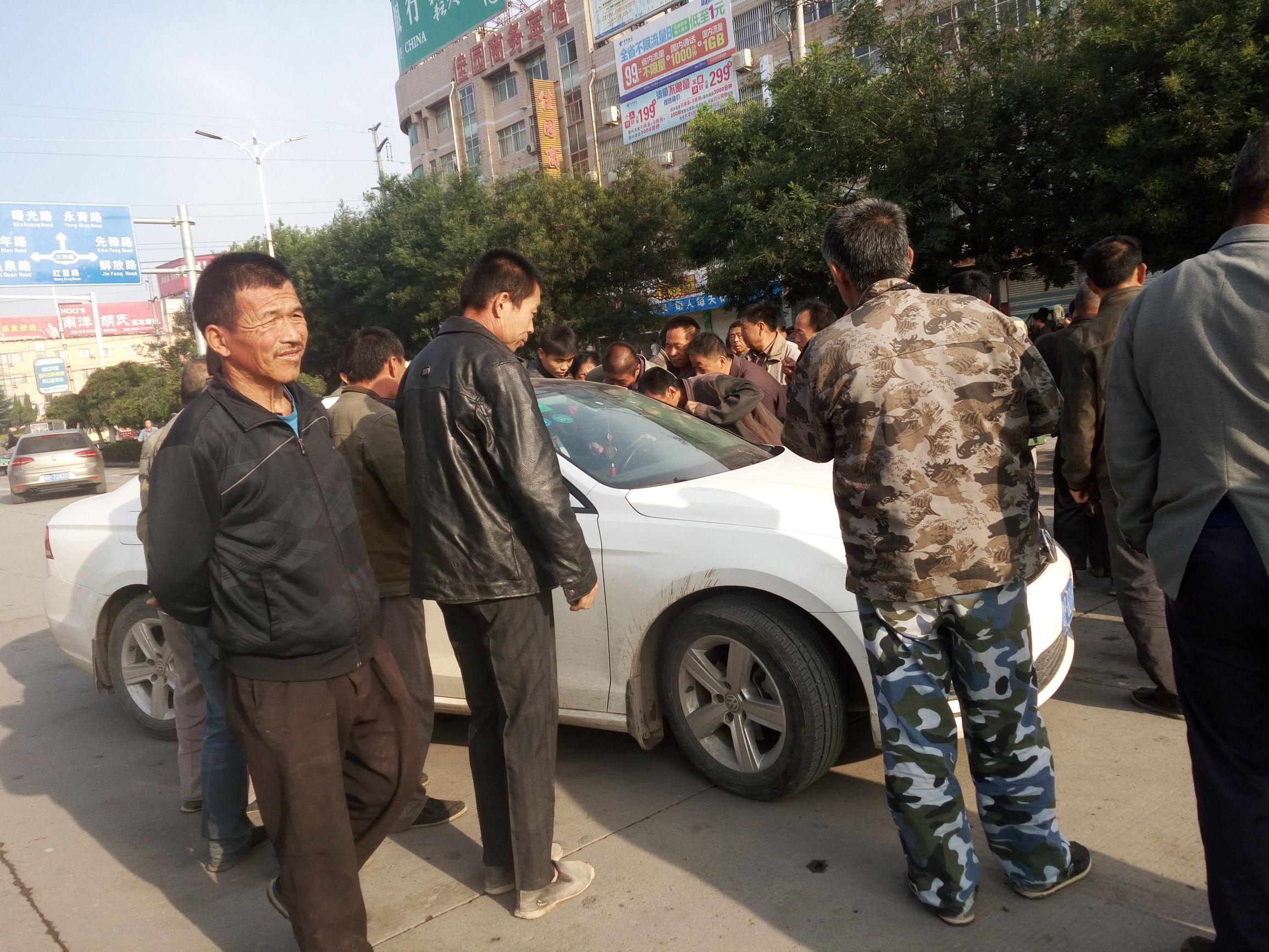 雇车发生事故雇主有责任吗？全面解读相关责任与义务