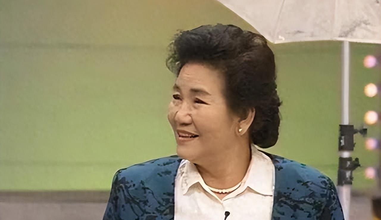 博主被强迫当间谍，网络时代的伦理与正义