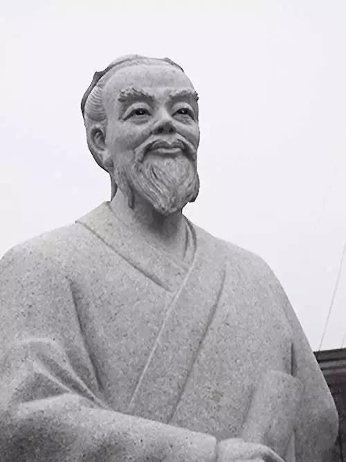 哪吒汽车创始人鞠躬道歉背后的故事与反思