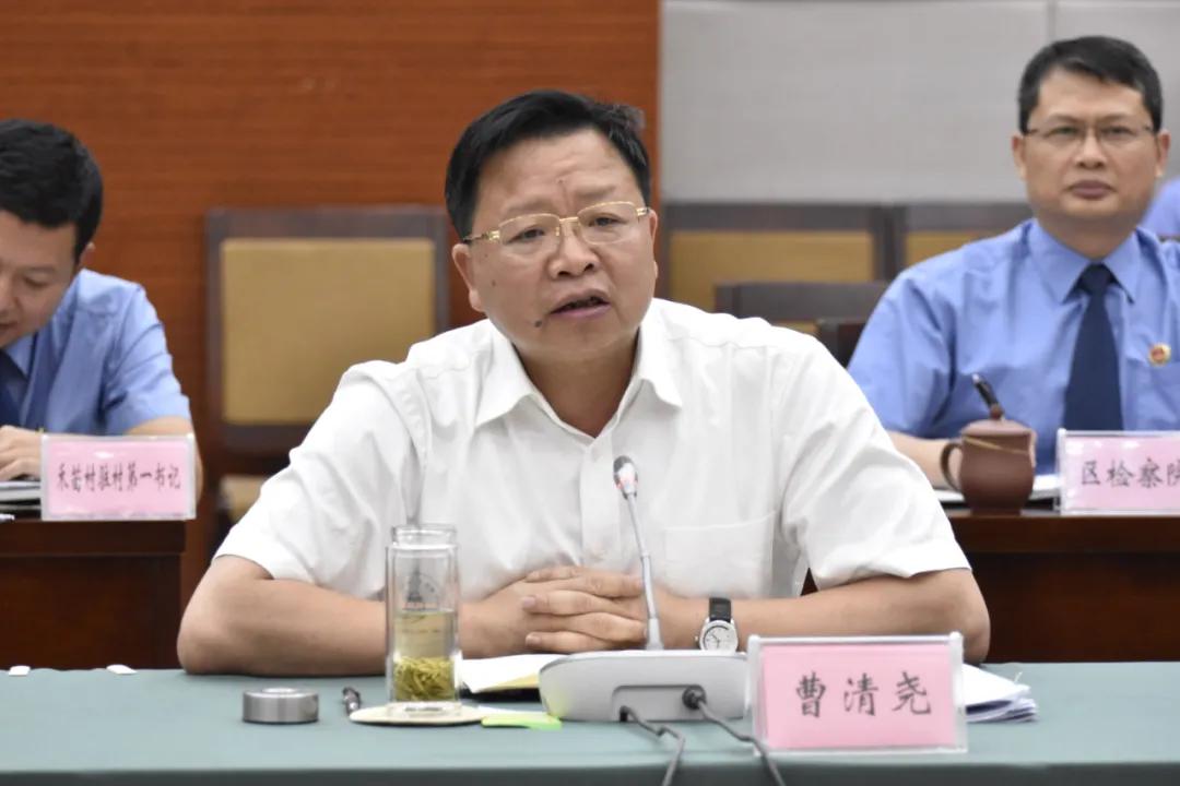 重庆荣昌区委书记简介，一位实干家的成长之路