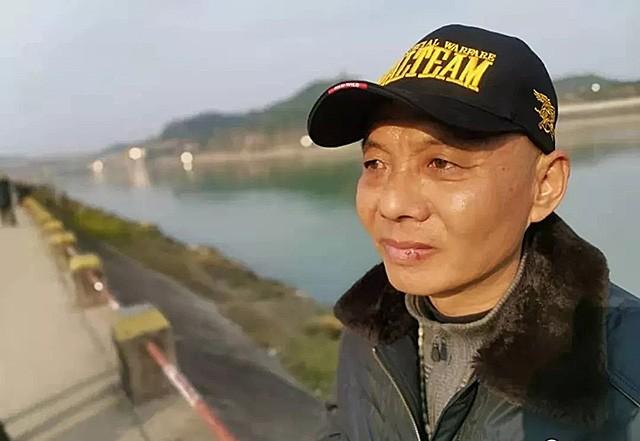 南充单亲妈妈带女儿跳江背后的故事