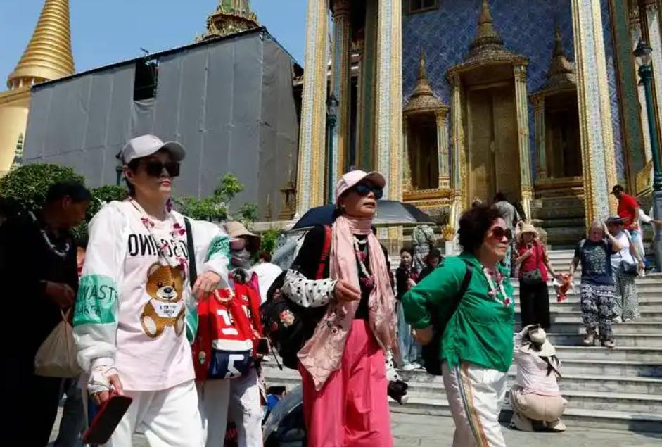 大量泰国游客涌入上海，一场跨越国界的旅游热潮