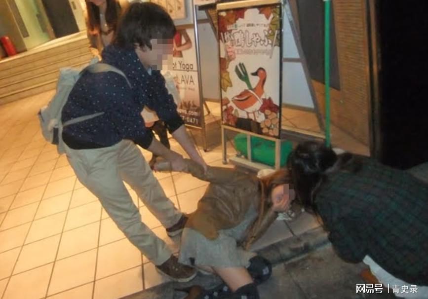 醉酒被送到酒店去世事件，深度解析与反思