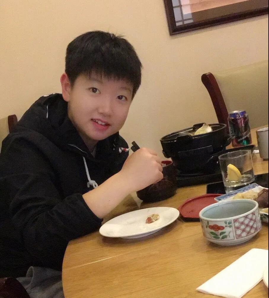 孙颖莎，国乒新星，闪耀世界乒坛的璀璨明珠