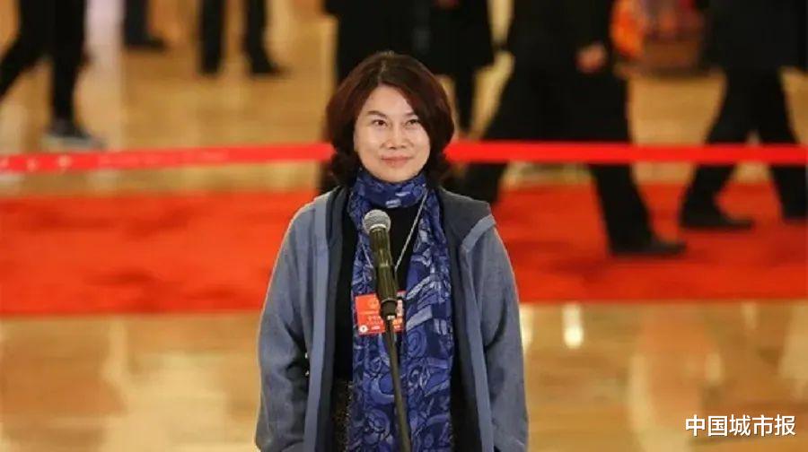 董明珠，格力电车从未出火灾事故——品质背后的坚守与创新