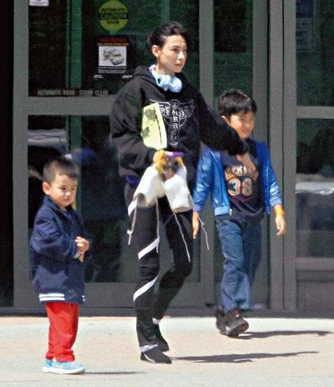 谢霆锋演唱会门票天价现象，背后的故事与争议