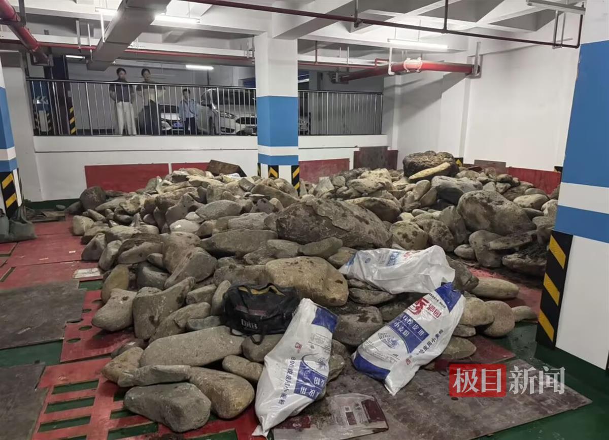 家中藏数百块大石头致墙体开裂？一探究竟！