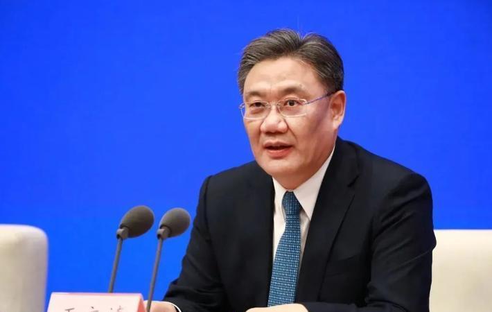 商务部敦促美方全面取消对华关税，推动贸易平衡，促进全球经济复苏