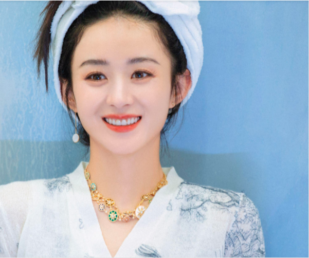 赵丽颖小孩谁带？深度解析背后的故事