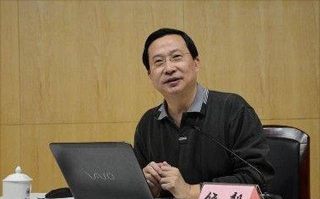饶毅怒怼协和任人唯亲事件深度解析