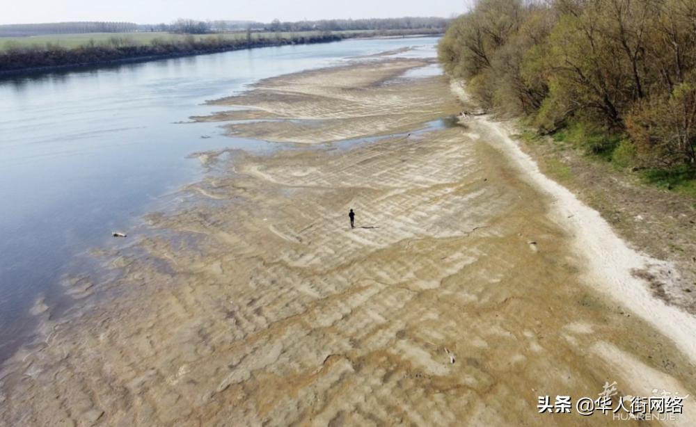 经济学家眼中的欧元区经济增长放缓，新旧结构性矛盾交织的背后