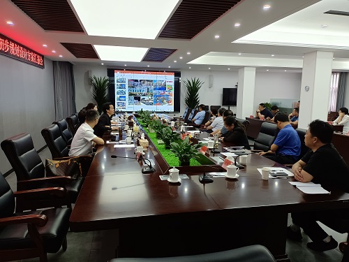 铜锣湾集团姜斌，引领企业走向辉煌